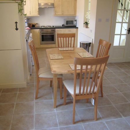 Falstaff Cottage For Up To 5, Stratford Upon Avon Stratford-upon-Avon Exterior foto